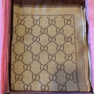 Gucci GG Jacquard Knitted Scarf
